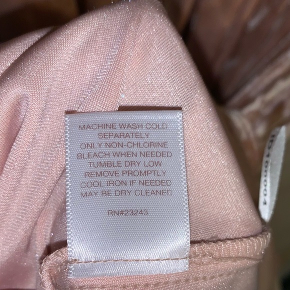 Eva Mendes Pink Crush Velvet Dress A25021 - Picture 11 of 13